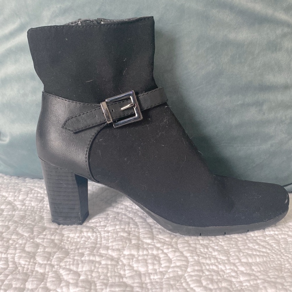 AEROSOLES HARMONICA BLACK BOOTS